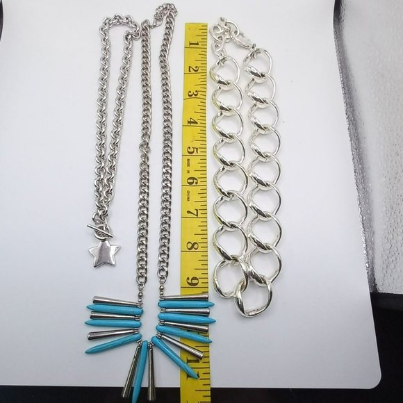Lot Of 3 Trendy Silver Tone Heart Chain Faux Turquoise Statement Necklaces - Picture 8 of 8